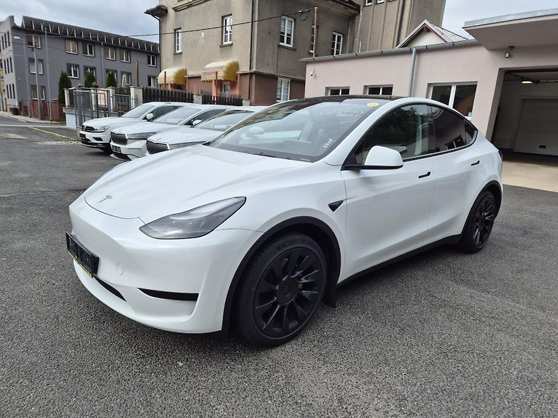 Tesla Model Y RWD 220kw TZ SOH 93,1 % - fotografie inzerátu
