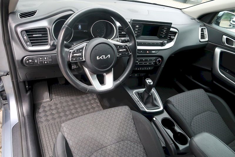 Kia Ceed (2022) Sportswagon 1,0 T-GDI/88 kW - fotka 10 z 29