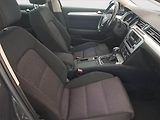 Volkswagen Passat (2015) 2.0 TDI, Automat, Navi - náhled 9