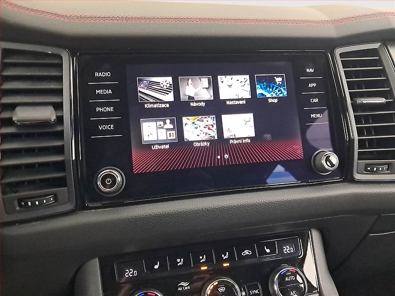 Škoda Kodiaq (2023) RS 2.0 TSI - fotka 21 z 24