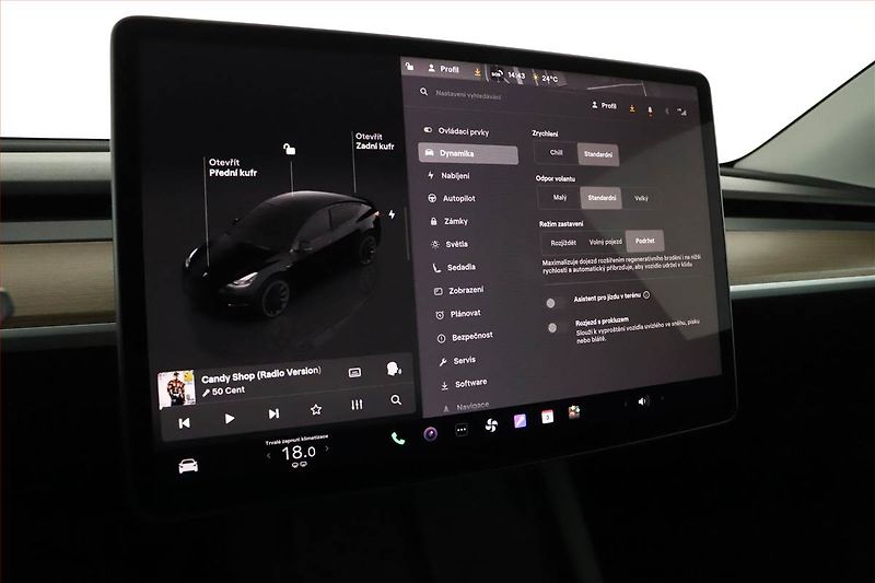 Tesla Model Y (2023) Long Range AWD 79kWh, SoH 91% - fotka 18 z 27