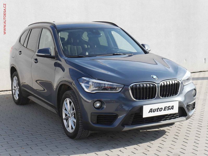 BMW X1 (2017) 2.0D xDrive, 1.maj, AT, LED - fotografie inzerátu