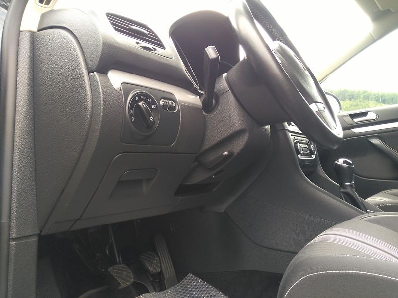 Volkswagen Golf Variant 1,2 TSI  MATCH /77 kW/ - fotka 21 z 41