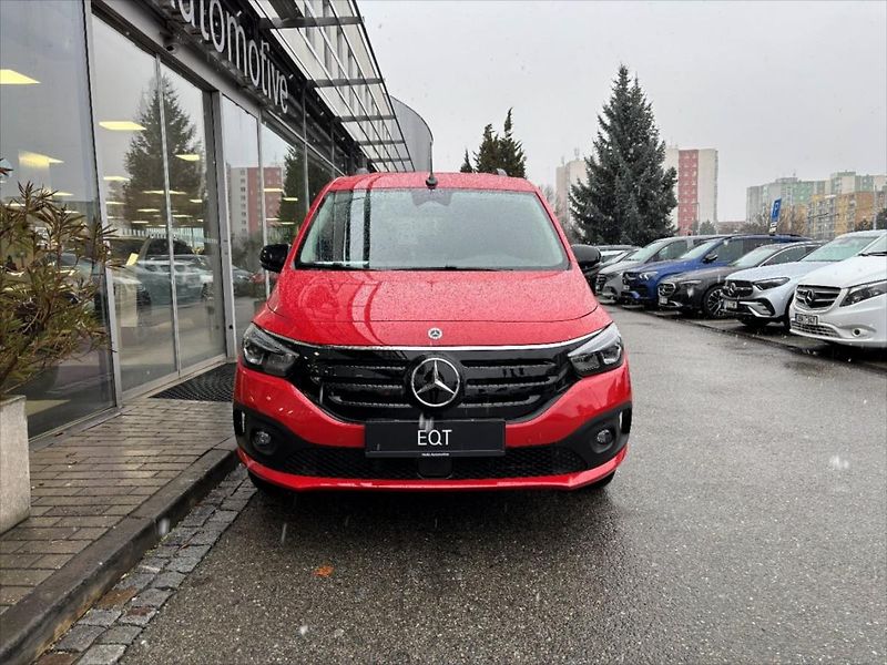 Mercedes-Benz Třídy T (2025) 0,0 EQT 200 S - fotka 2 z 10