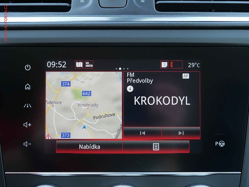 Renault Kadjar (2019) 1.3 TCe, 2.maj,ČR, servis - fotka 16 z 19