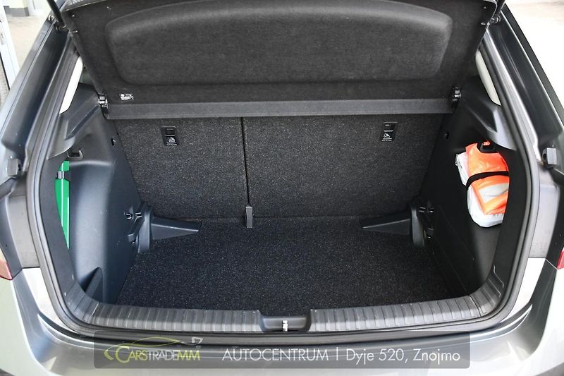 Škoda Fabia 1,0TSi AMB+ VÝHŘEV SED.  - fotka 42 z 48