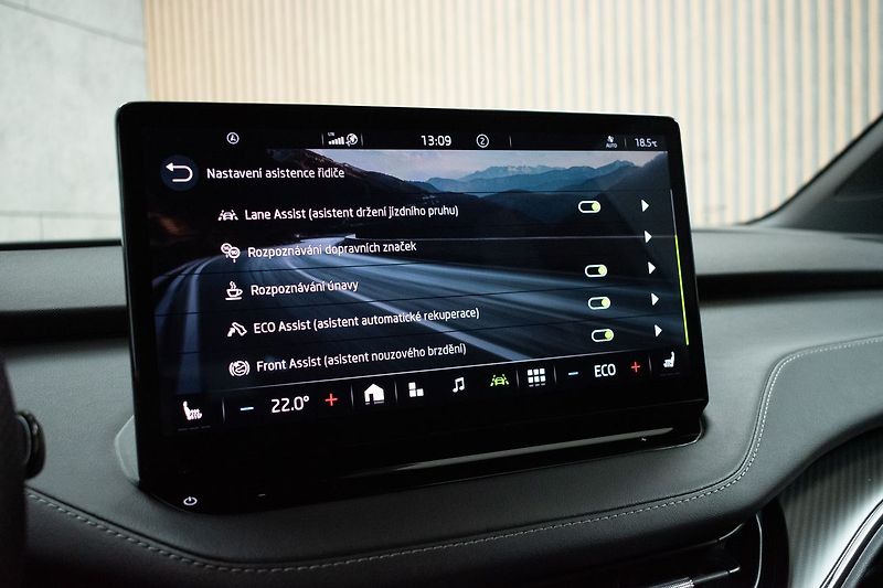Škoda Enyaq 60 62kWh SPORTLINE*SoH-87%*DPH - fotka 27 z 40