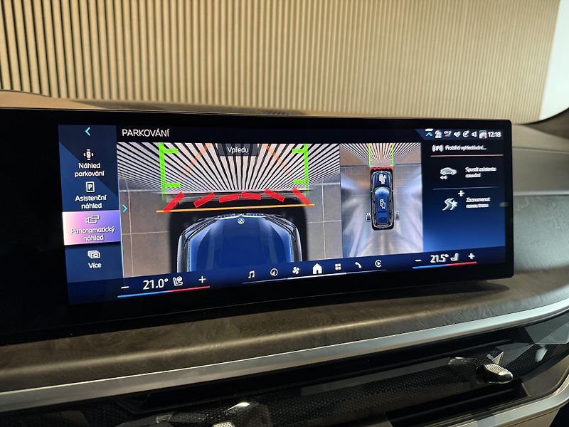 BMW X7 40d M Tažné Masáž Pano Záruka - fotka 48 z 48