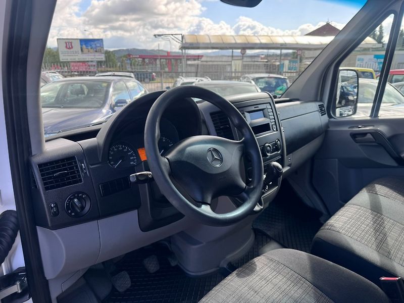Mercedes-Benz Sprinter (2017) L2H2 2,2 CDI 120KW TAŽNÉ 1 MAJ - fotka 22 z 49