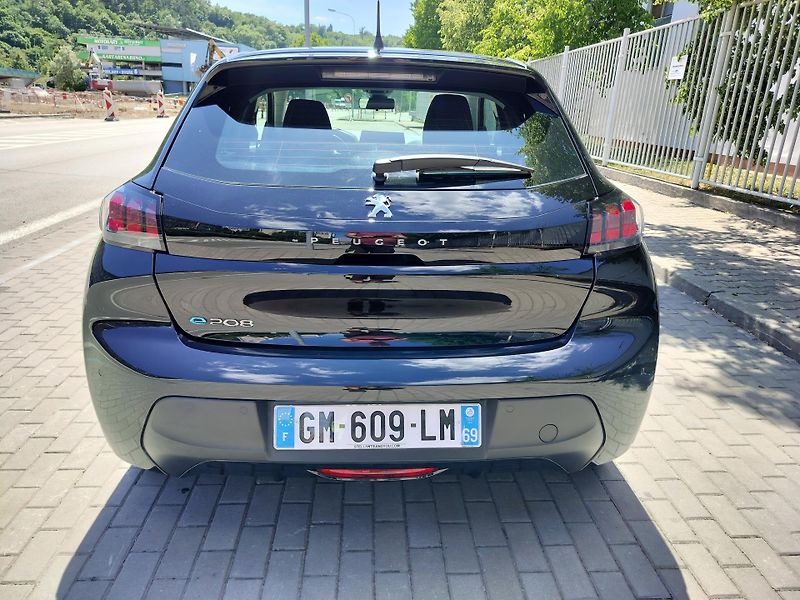 Peugeot 208 e, navigace, SOH 95% - fotka 6 z 28
