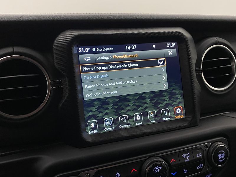 Jeep Wrangler UNLIMITED PHEV 4xE CZ 1.maj - fotka 61 z 61