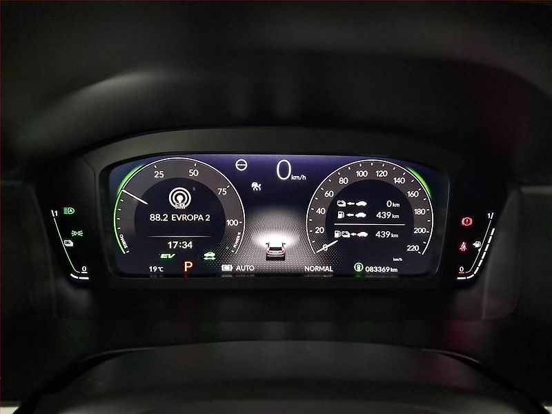 Honda CR-V (2023) 2.0 e:PHEV - fotka 11 z 25