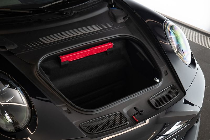 Porsche 911 Weissach - fotka 19 z 24