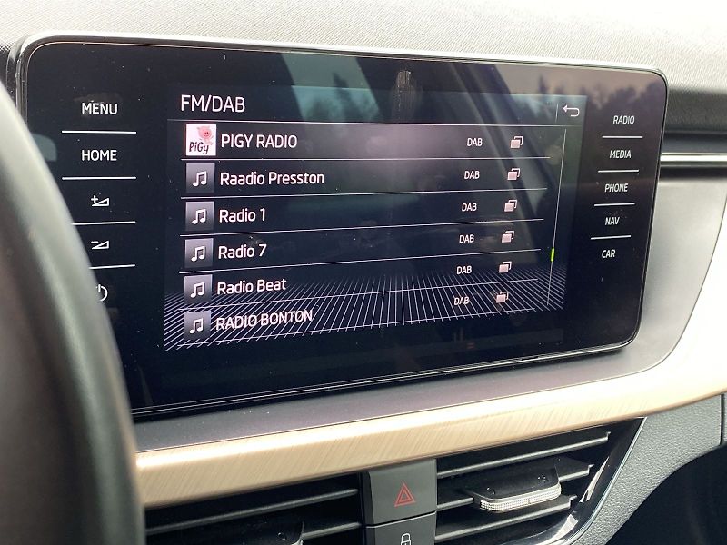 Škoda Scala (2022) 1.0 TSI Style - fotka 12 z 34