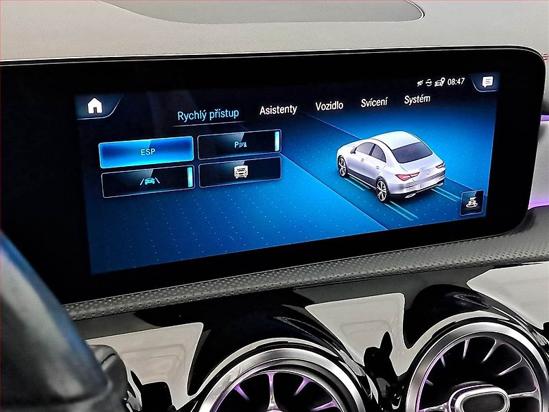 Mercedes-Benz CLA (2020) 250 e - fotka 18 z 24