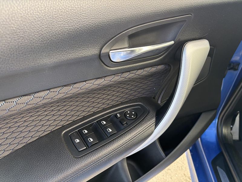 BMW Řada 1 (2015) 118d M-packet - fotka 14 z 17