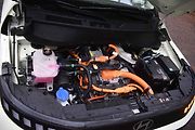 Také motor najdete vpředu.