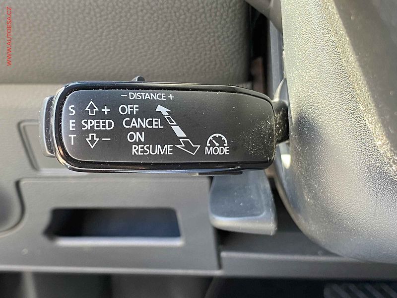 Seat Arona (2018) 1.0 TSi, Xcellence, DSG - fotka 13 z 19