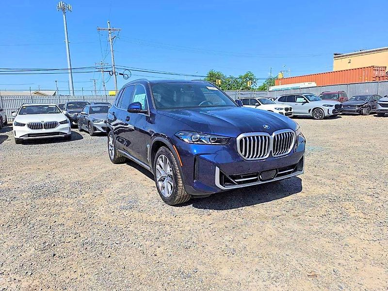 BMW X5 (2026) Auto na cestě - fotka 3 z 15