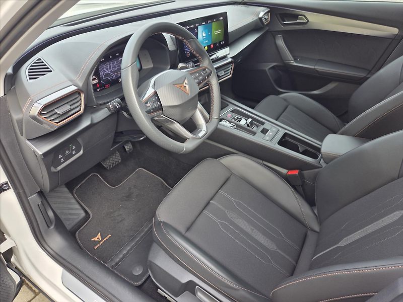 Cupra Formentor 2,0 TSi DSG 4x4 Tažné z. Záruk - fotka 8 z 14
