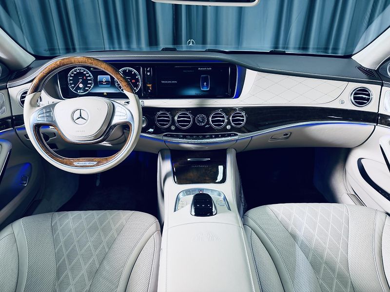Mercedes-Benz Třídy S (2015) S600*Maybach*V12  - fotka 41 z 49