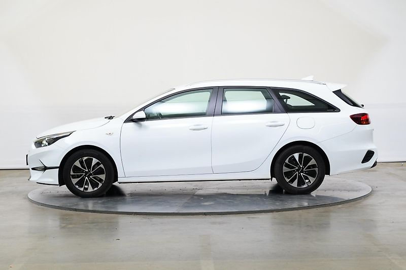 Kia Ceed - fotka 3 z 24
