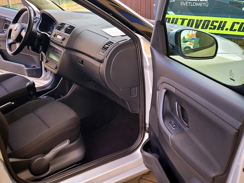 Škoda Roomster TSi *SERV.KNÍŽKA* DIGI   - fotka 25 z 43