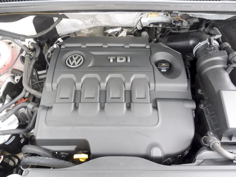 Volkswagen Sharan (2015) Highline 2,0 TDI 110kW 4MOTION - fotka 22 z 26