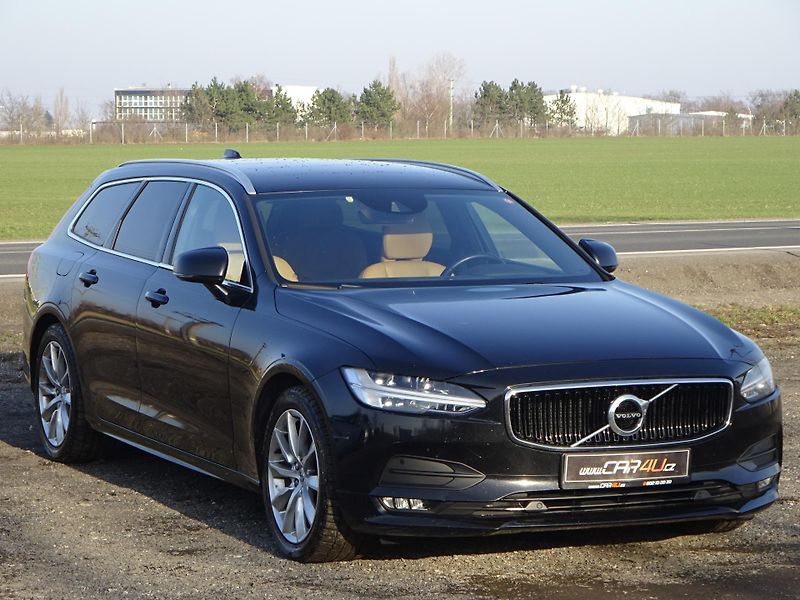 Volvo V90 D4 140kW BUSINESS PLUS DPH - fotka 3 z 32