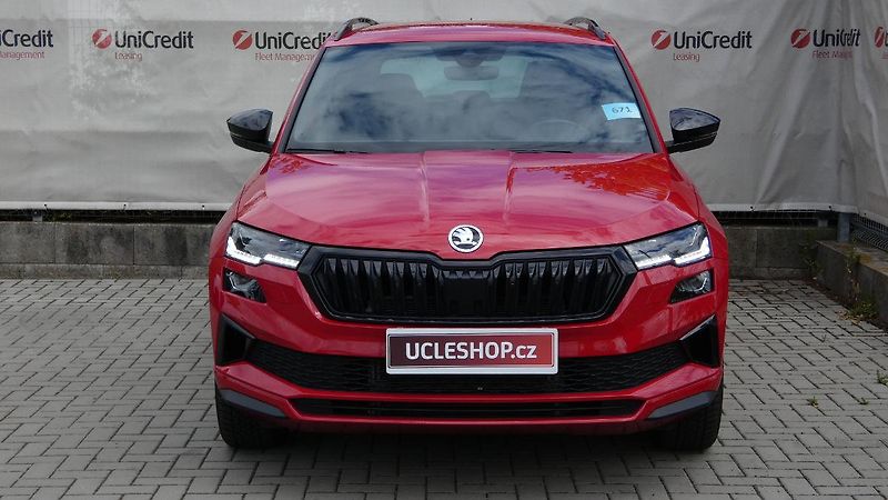 Škoda Karoq 1,5 TSI DSG Sportline - fotka 2 z 23