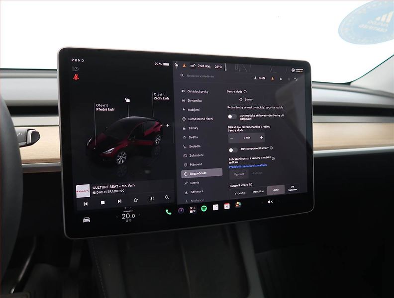 Tesla Model Y (2023) Long Range AWD 79kWh, SoH 94% - fotka 25 z 33