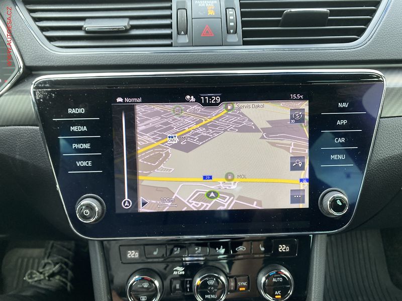 Škoda Superb (2020) 2.0 TDi, ČR, DSG, navi, LED - fotka 19 z 22