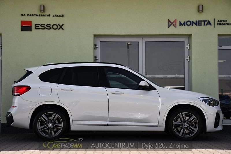 BMW X1 xDrive20d M-SPORT ČR - fotka 6 z 52