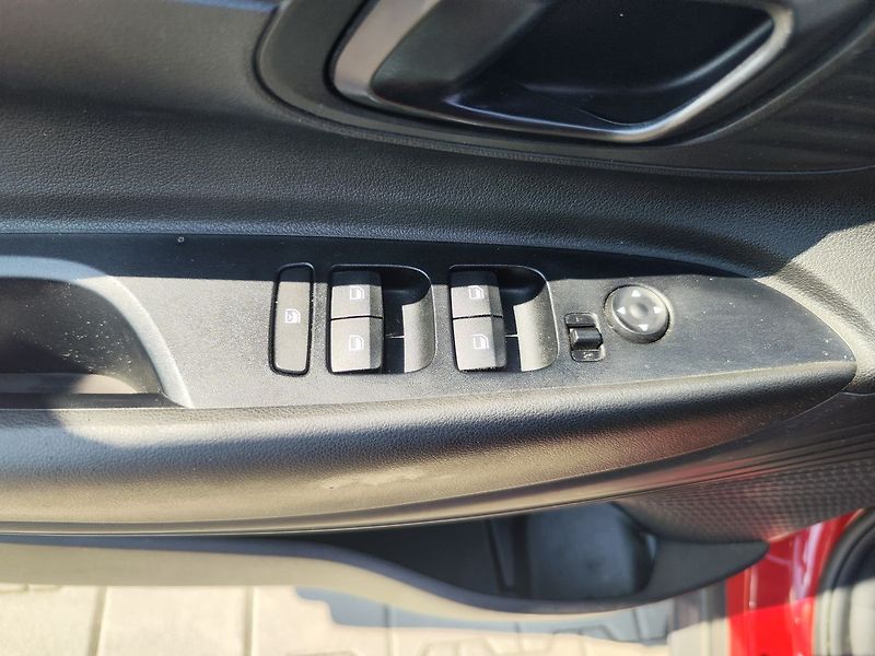 Hyundai Bayon 1.2 MPi /62kW Smart - fotka 26 z 32