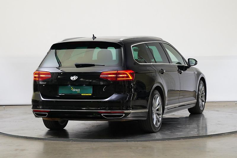 Volkswagen Passat - fotka 2 z 26