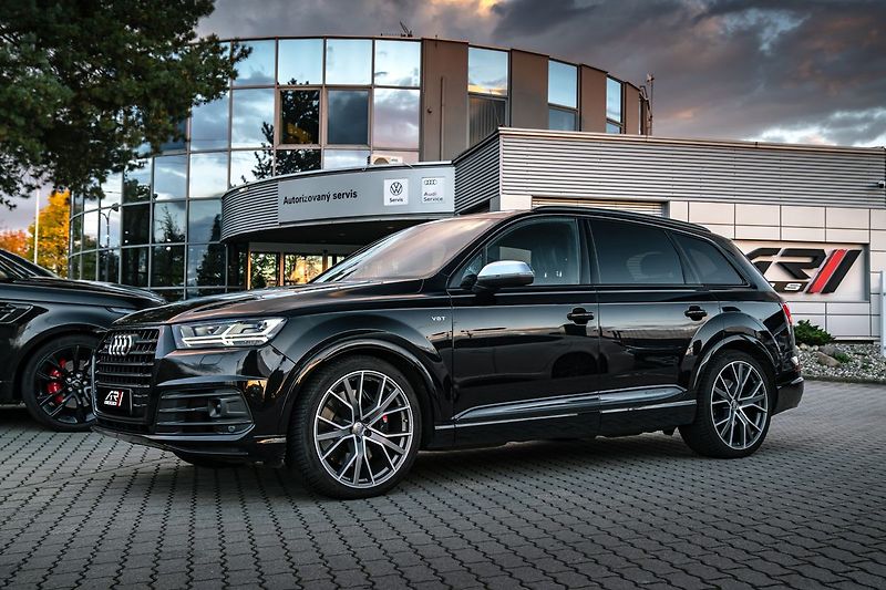 Audi SQ7 4,0TDI 7míst HuD BOSE - fotka 27 z 27