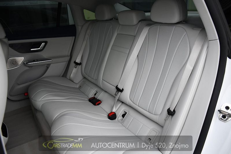 Mercedes-Benz EQE 350 4MATIC ZÁRUKA  - fotka 19 z 56