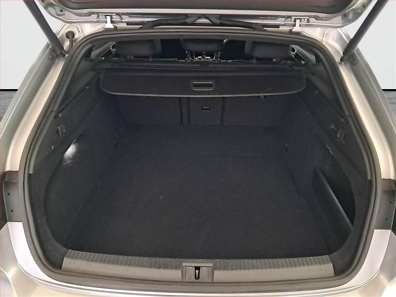 Volkswagen Arteon (2021) R-line 2.0 TDI 4Motion - fotka 14 z 23
