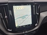 Volvo XC60 2,0 B4 AWD diesel Plus Dark Au - náhled 17