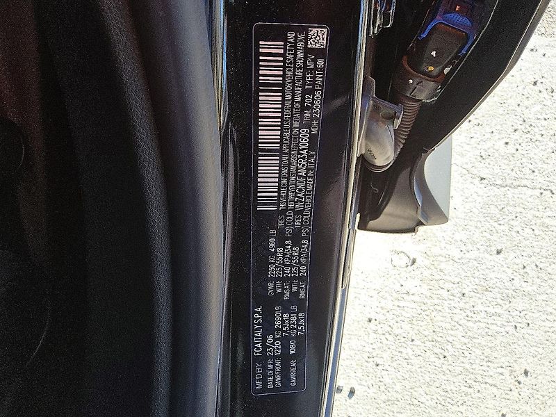 Dodge Ostatní (2024) Auto na cestě - fotka 12 z 12