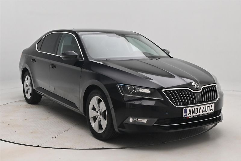 Škoda Superb 2,0 TDI 110 kW DSG Ambition Zá - fotka 3 z 29