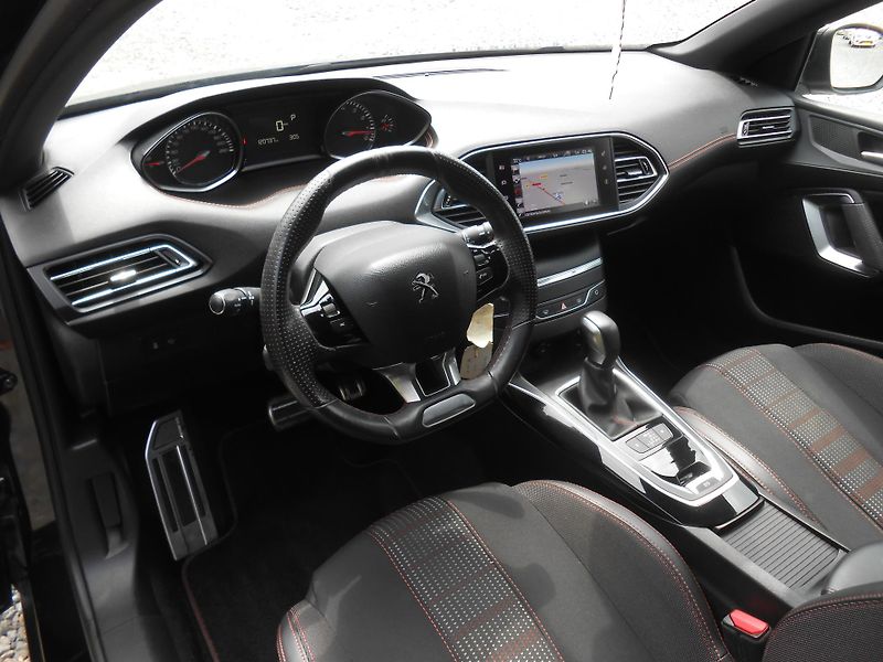 Peugeot 308 GT-Line,AUTOMAT,120TKm - fotka 36 z 43