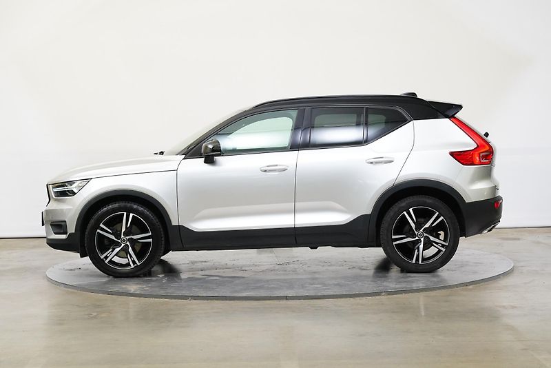 Volvo XC40 - fotka 3 z 26