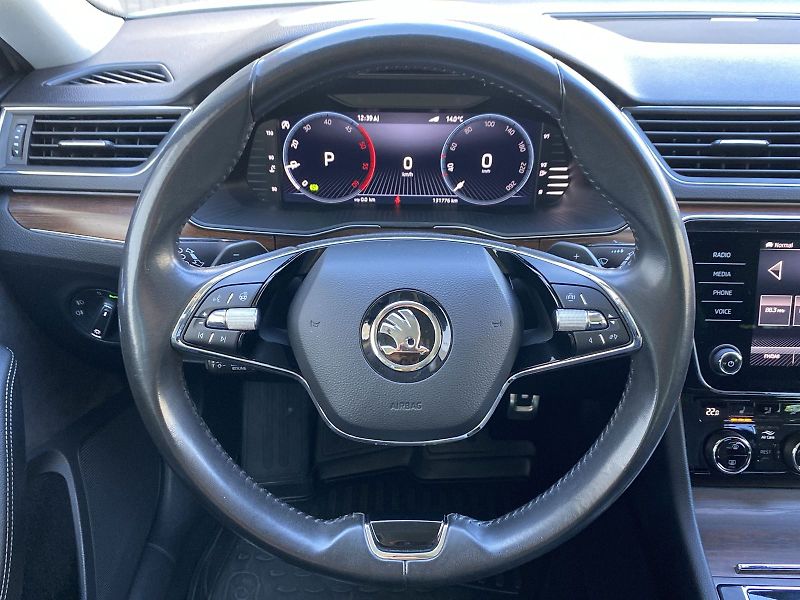 Škoda Superb (2022) Combi 2.0 TDI 4x4 DSG Scout - fotka 6 z 31