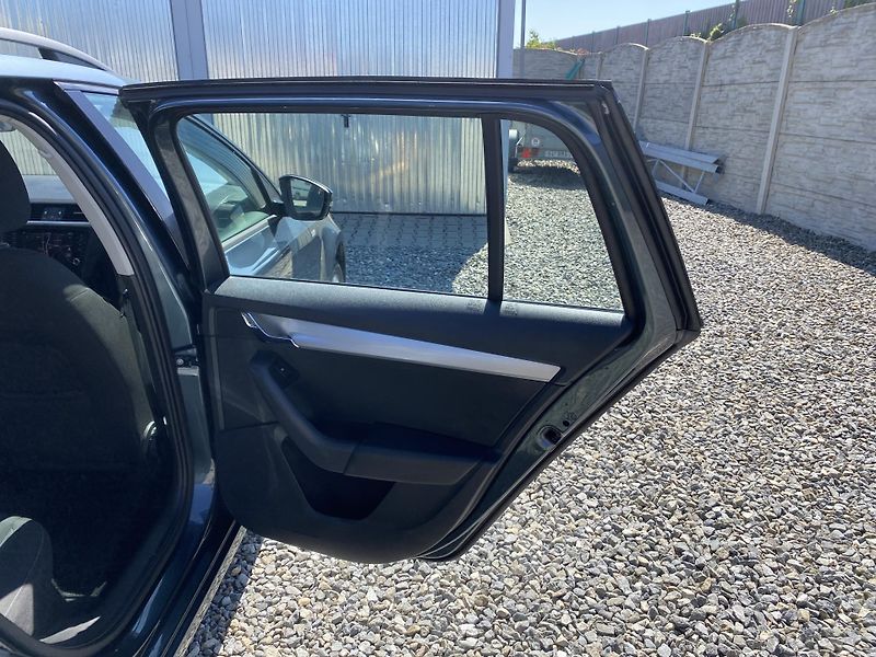 Škoda Octavia 1.6TDi 115PS DSG DPH REZERVACE - fotka 115 z 154