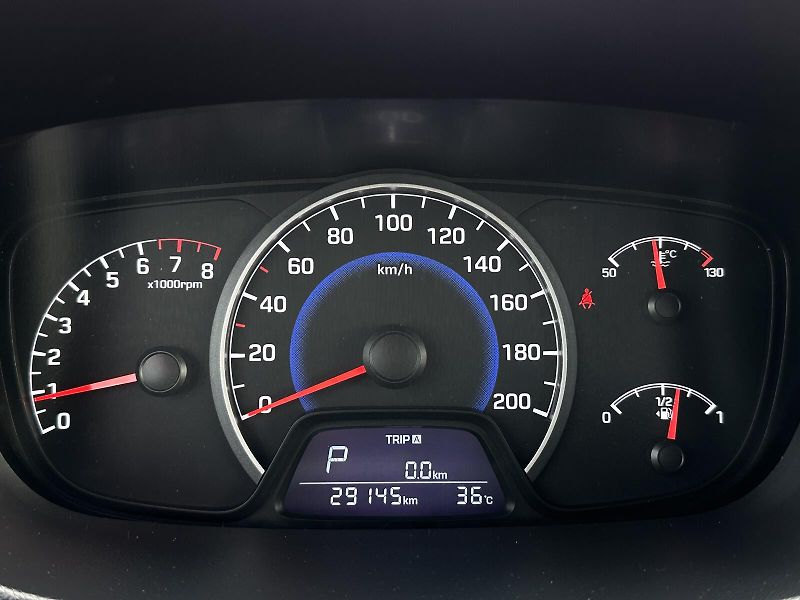 Hyundai i10 1.0i AUTOMAT 67PS KLIMA AC Blu - fotka 18 z 32