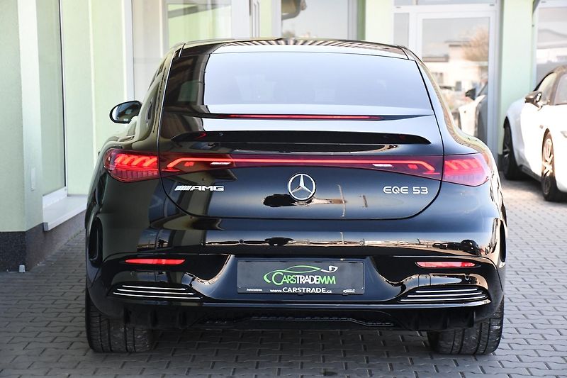 Mercedes-Benz EQE AMG 53 4MATIC+ PANO HUD ZÁRUKA - fotka 10 z 49