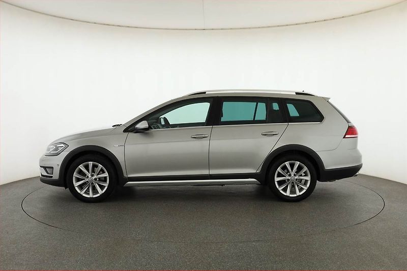 Volkswagen Golf (2019) Alltrack 2.0 TDI Alltrack - fotka 3 z 18