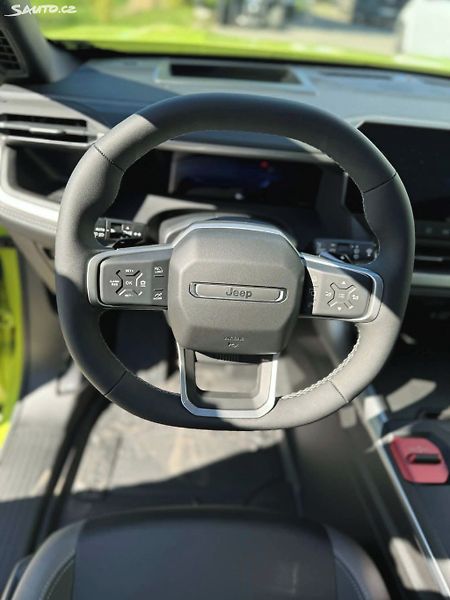 Jeep Compass (2026) First Edition Electric 213k - fotka 9 z 11