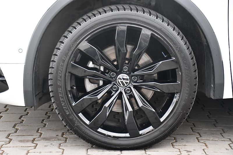 Volkswagen Tiguan Allspace 2.0TDi RLINE DSG 4MOTION 1M ČR - fotka 41 z 44
